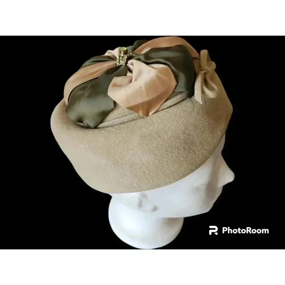 Vintage 50s 60s Felt & Satin Pillbox Hat w/ Aurora Borealis